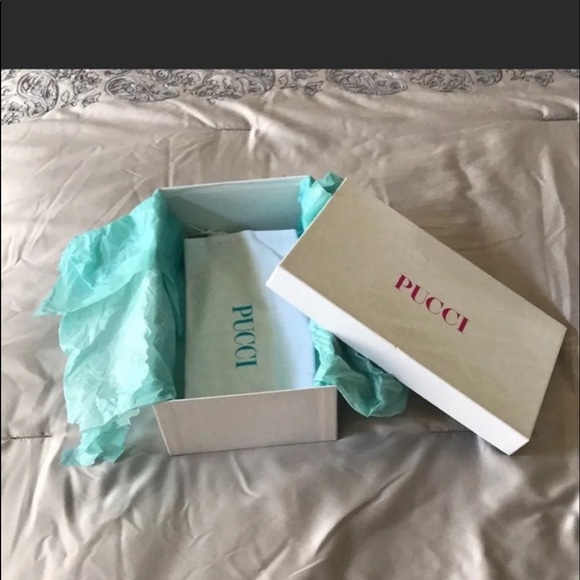 Vintage Emilio Pucci Kitten Heel - Picture 6 of 6